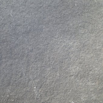 Black 22mm Calibrated Limestone Paving